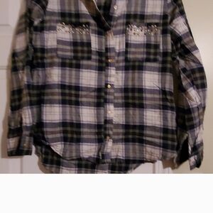 Set of 3 stylish Plaid Button Down shirts for Juniors
